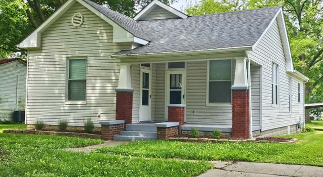 Photo of 112 S Howard St, New Franklin, MO 65274