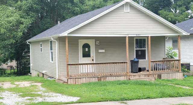 Photo of 621 S Benton Ave, Marshall, MO 65340