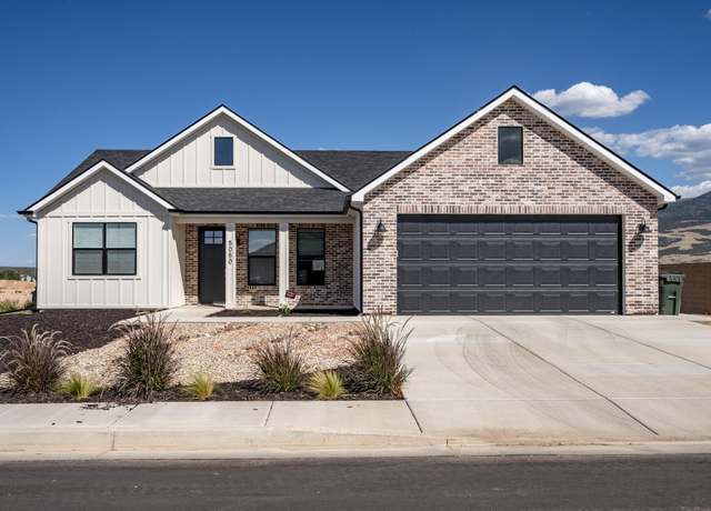 Property at 5111 N Sagewood Ln, Enoch, UT 84721, 3 beds, 2 baths