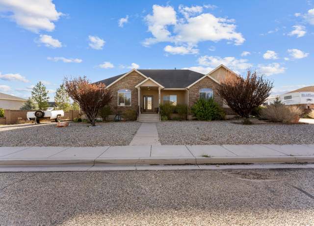 Property at 865 S 4475 W, Cedar City, UT 84720, 3 beds, 2 baths