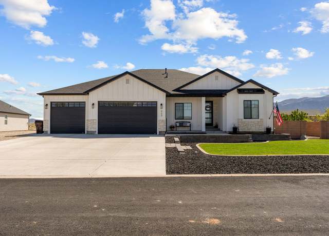 Property at 3794 N Monarch Dr, Cedar City, UT 84721, 3 beds, 2 baths