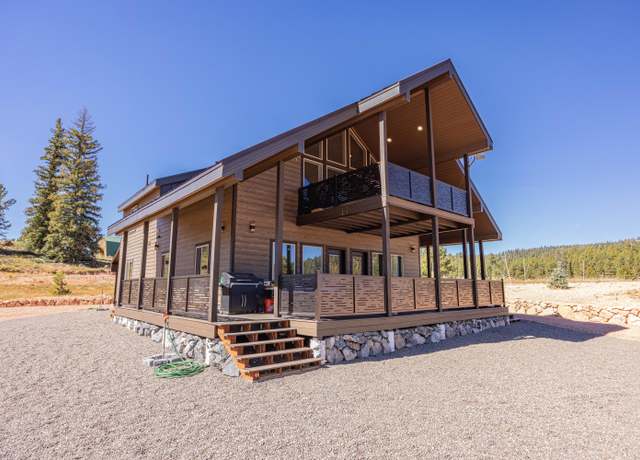 Property at 245 N Apollo Trl, Duck Creek Village, UT 84762, 3 beds, 2.5 baths