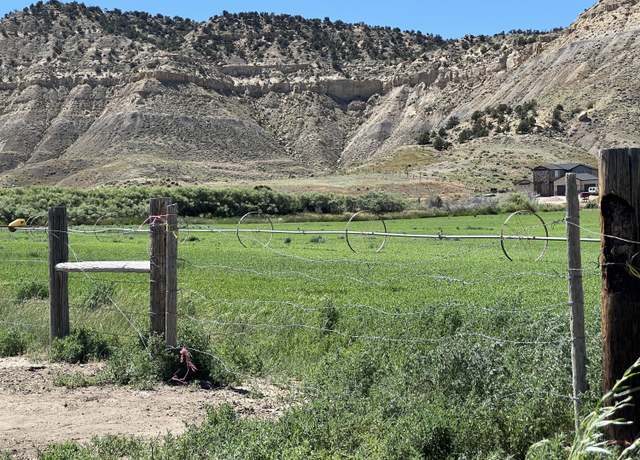 Property at 869 N Main Street St, Tropic, UT 84776