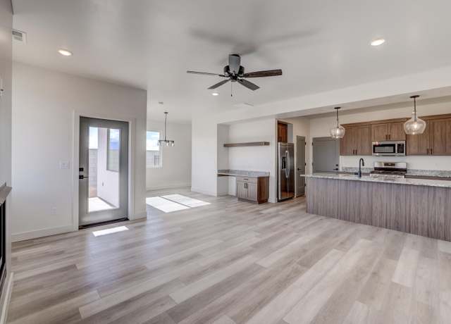 Property at 1037 N Fern St, Cedar City, UT 84721, 4 beds, 2.5 baths