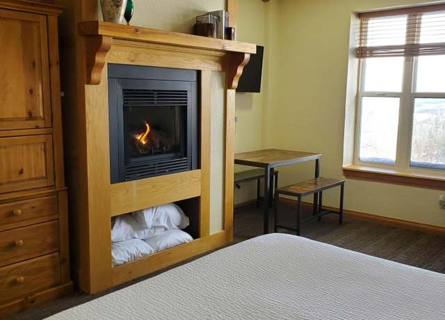 Property at 223 Hunter Ridge #e305 Dr, Brian Head, UT 84719, 1 bath