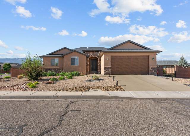 Property at 3911 W 100 S, Cedar City, UT 84720, 5 beds, 3 baths