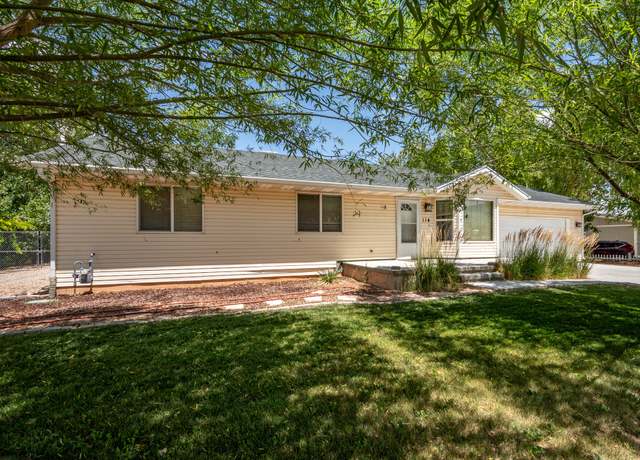 Property at 114 W Palomino Dr, Cedar City, UT 84721, 4 beds, 2 baths