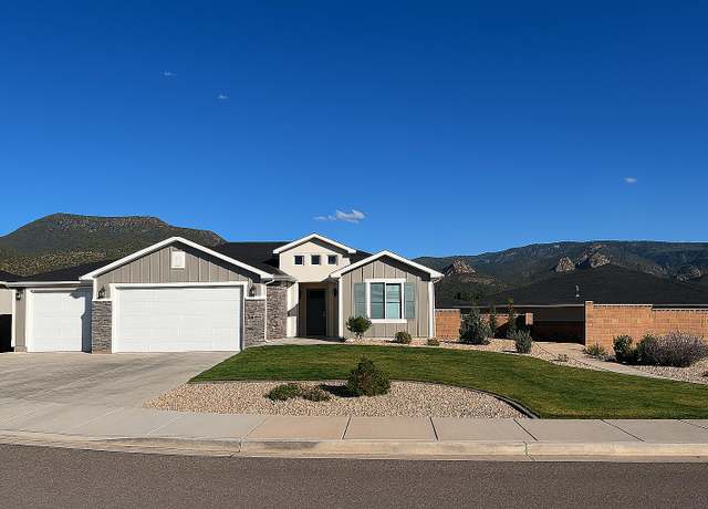 Property at 2897 W Hawk Dr, Cedar City, UT 84720, 4 beds, 2 baths
