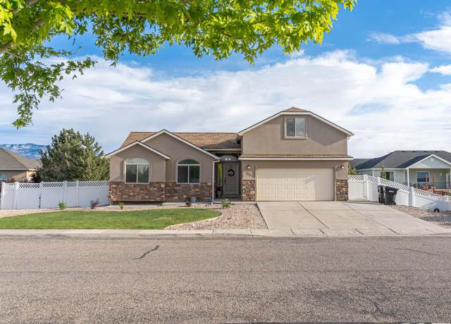Property at 3881 W 1300 N, Cedar City, UT 84721, 4 beds, 3 baths