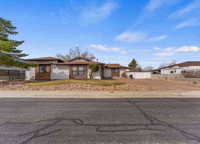 Property at 2121 N Cobble Creek Drive Dr, Cedar City, UT 84721, 5 beds, 4.5 baths