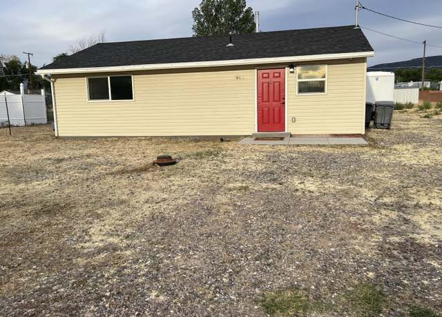 Property at 460 N 300 W, Beaver, UT 84713, 2 beds, 2 baths