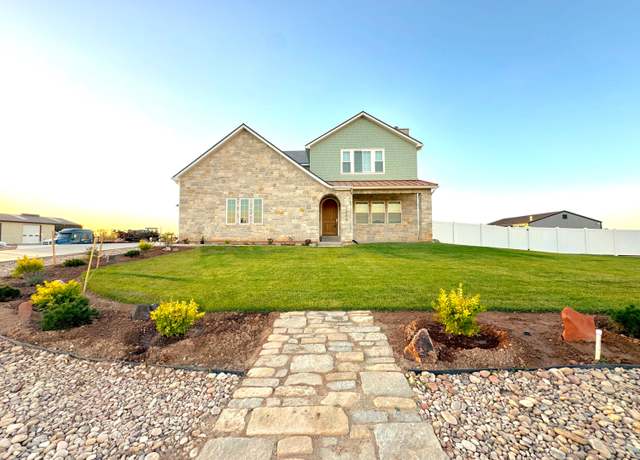 Property at 2484 W 3750 North, Cedar City, UT 84721, 5 beds, 3 baths