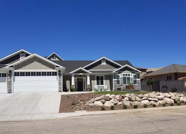 Property at 104 S House Rock Dr, Cedar City, UT 84720, 4 beds, 2.5 baths