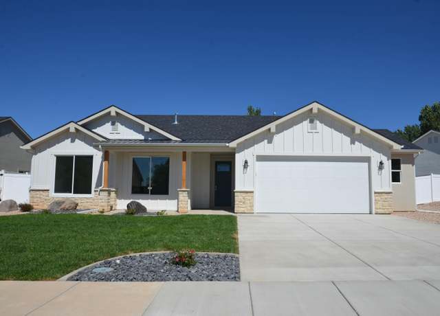 Property at 4838 N 10 E, Enoch, UT 84721, 3 beds, 2 baths