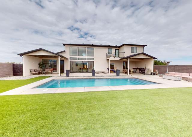 Property at 5268 N 2300 W, Cedar City, UT 84721, 4 beds, 2.5 baths
