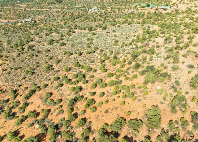 Property at 5 Acres in Apple Vly, Apple Valley, UT 84737