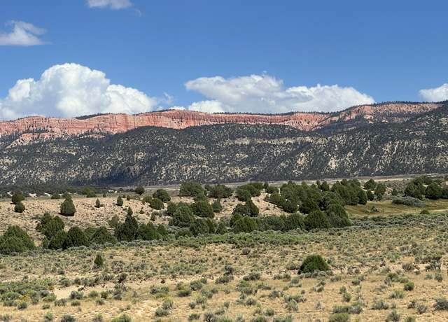 Property at 883 E Wilson Cir, Hatch, UT 84735