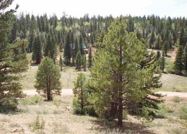 Property at 3180 E Spruce Dr, Duck Creek Village, UT 84762