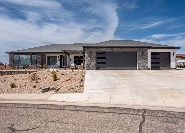 Property at 2090 S Talon Cir, Cedar City, UT 84720, 4 beds, 3 baths