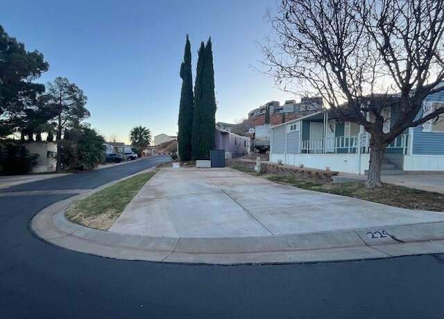 Property at 840 N Twin Lakes Dr #224, St George, UT 84770