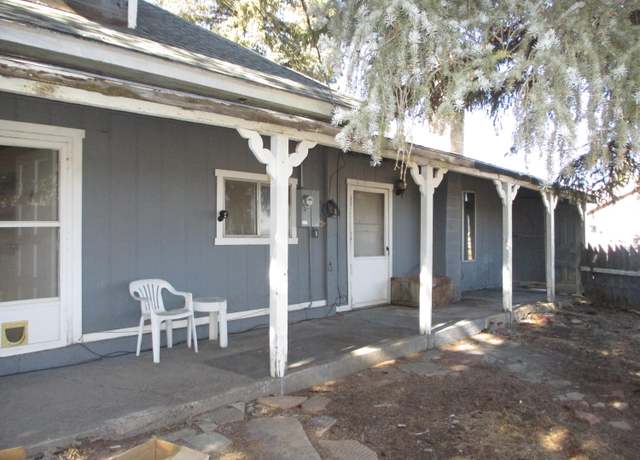 Property at 76 W Center St, Hatch, UT 84735, 4 beds, 1 bath