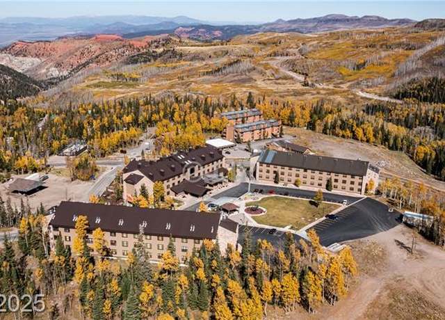 Property at 223 Hunter Ridge Rd Unit E121, Brian Head, UT 84719, 1 bath