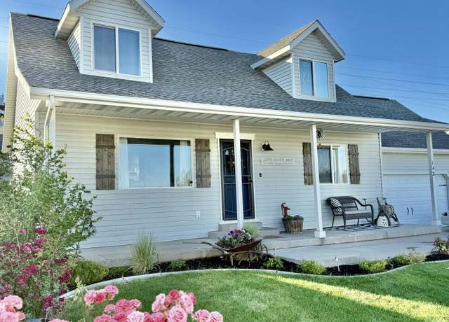 Property at 142 N Sunnyside Dr, Cedar City, UT 84720, 4 beds, 2 baths