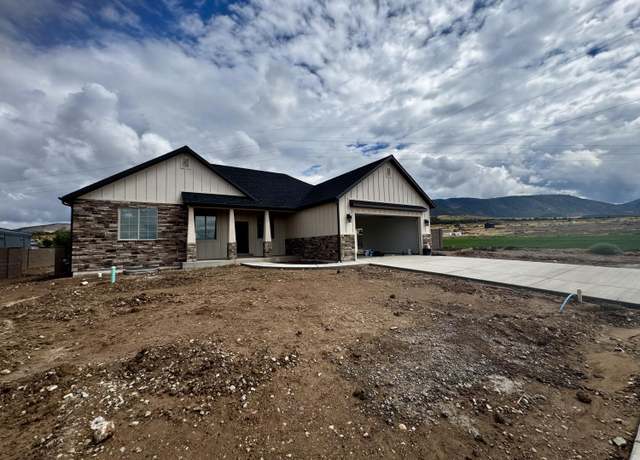 Property at 4228 N Tomahawk Dr Lot 7 Sunview Estates, Enoch, UT 84721, 3 beds, 2 baths