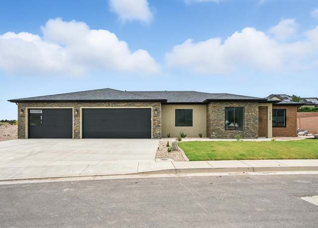 Property at 2156 S Bluff Dr, Cedar City, UT 84720, 4 beds, 2 baths