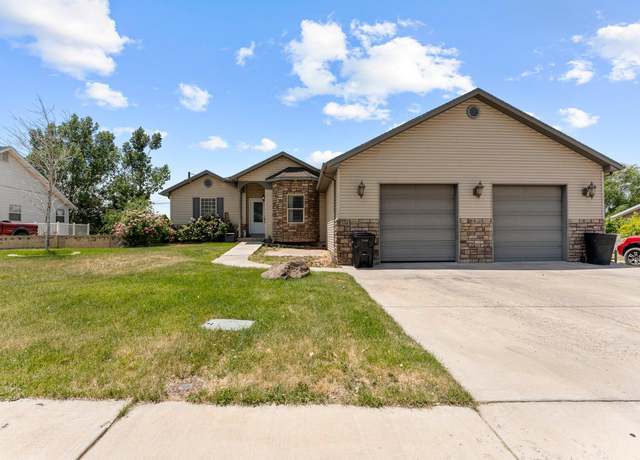 Property at 1118 S Interstate Dr, Cedar City, UT 84720, 5 beds, 3 baths