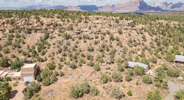 Photo of 784 Foothill Dr, Apple Valley, UT 84737