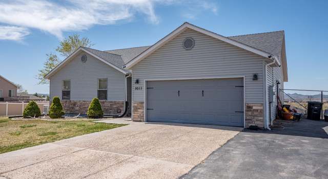 Photo of 5011 N Horseshoe Dr, Enoch, UT 84721