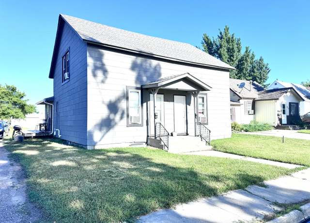 Property at 613 N 3rd St, Aberdeen, SD 57401