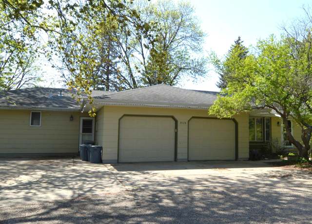 Property at 3528 Rolling Meadow Dr, Aberdeen, SD 57401, 4 beds, 3.5 baths