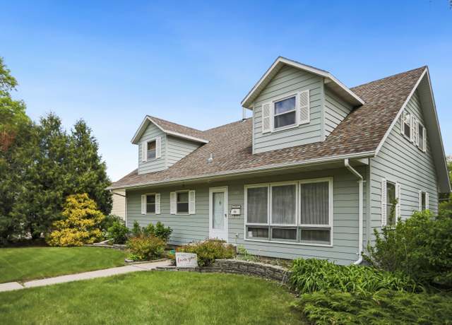Property at 1423 S 7th St, Aberdeen, SD 57401, 6 beds, 3 baths