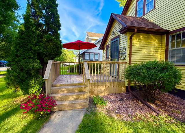 Property at 502 SE 11th Ave, Aberdeen, SD 57401, 5 beds, 2.5 baths