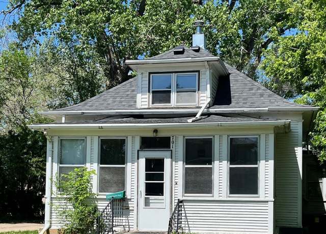 Property at 701 SE 9th Ave, Aberdeen, SD 57401, 3 beds, 1 bath