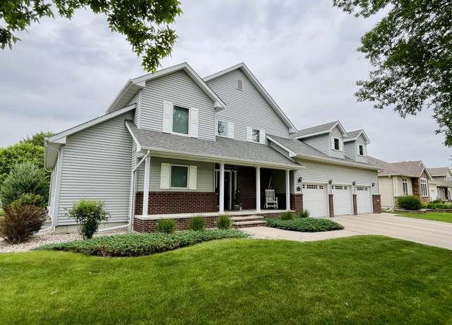Property at 1209 NE 15th Ave, Aberdeen, SD 57401, 5 beds, 3.5 baths