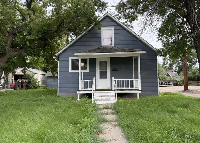 Property at 116 NE 8th Ave, Aberdeen, SD 57401, 3 beds, 1 bath
