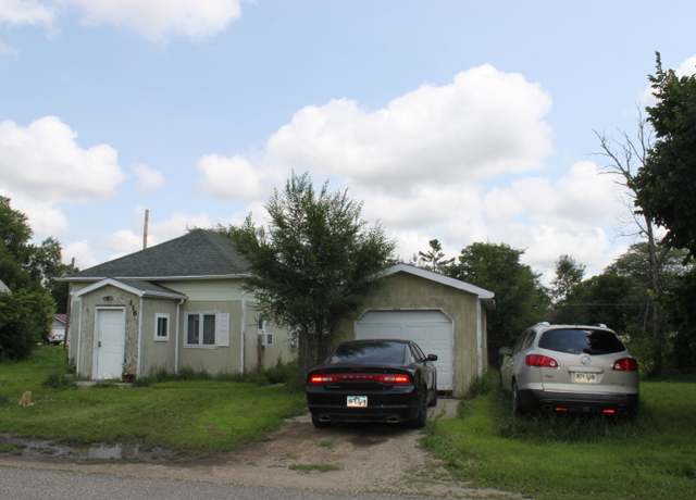 Property at 116 N Oak St, Waubay, SD 57273, 2 beds, 1 bath