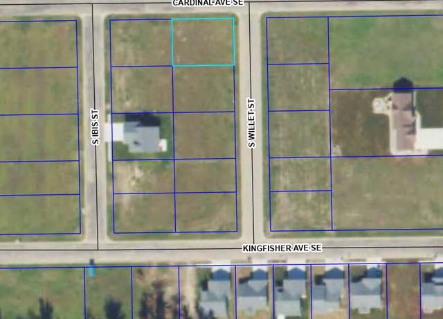 Property at 802 S Willet St, Aberdeen, SD 57401