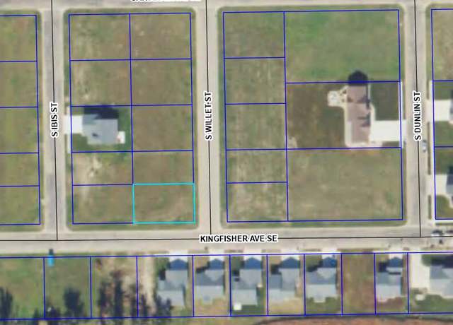 Property at 920 Willet St, Aberdeen, SD 57401