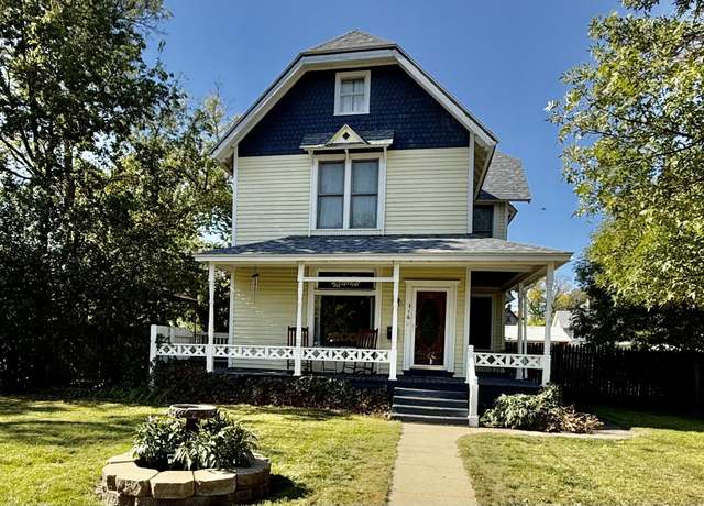 Property at 316 S Arch St, Aberdeen, SD 57401, 3 beds, 2 baths