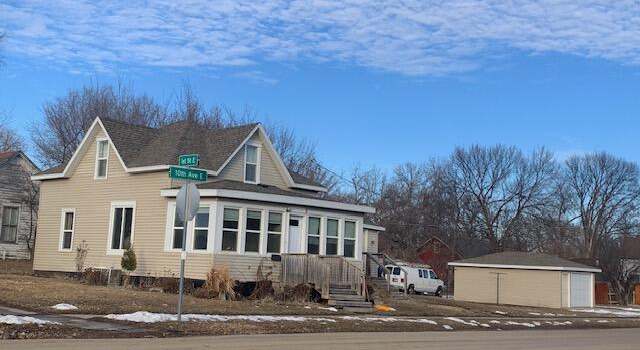 Photo of 103 E 10th Ave, Webster, SD 57274