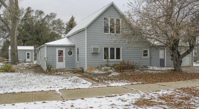Photo of 403 Main St, Cresbard, SD 57435
