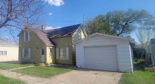 Photo of 817 St John St, Faulkton, SD 57438