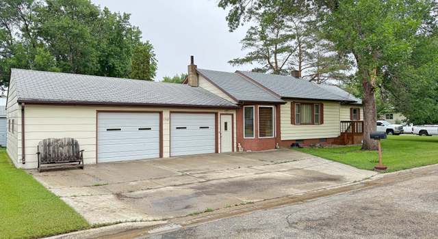 Photo of 1302 SW 8th Ave, Aberdeen, SD 57401