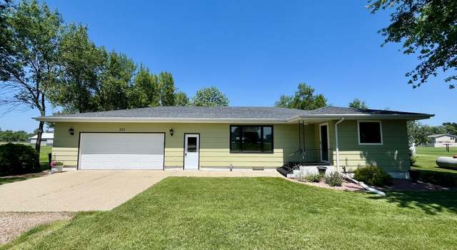 Photo of 303 W Oak St, Northville, SD 57465