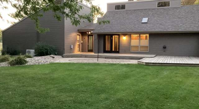 Photo of 12964 Prairiewood Dr, Aberdeen, SD 57401