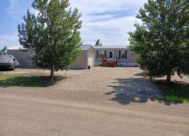 Property at 468 Codgers Rd, Pierre, SD 57501, 3 beds, 2 baths